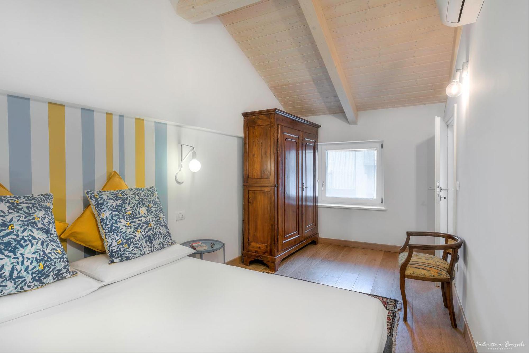 Casa Nel Vicolo - Storie E Dimore Chieri Buitenkant foto